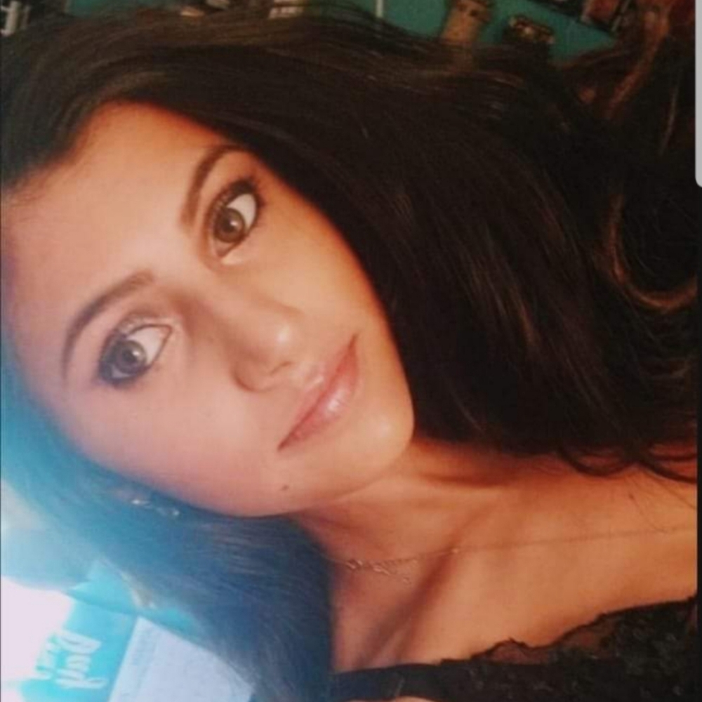 Meet your Posher, Sabrina
